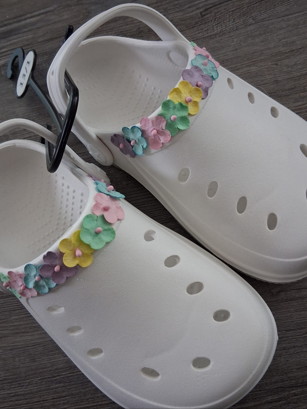 New Girls Kids White Floral Clog Sandals Crocs